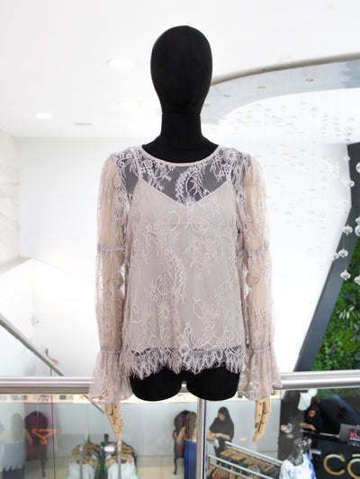 Blusa encaje beige