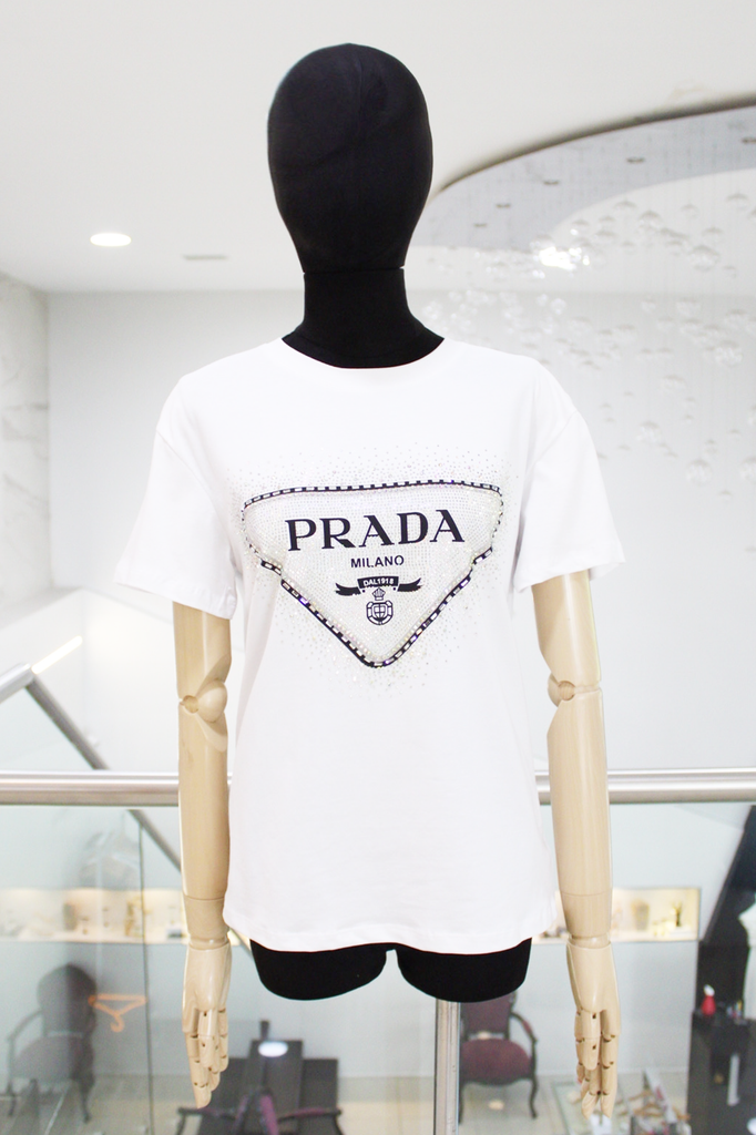 Playera blanca prada