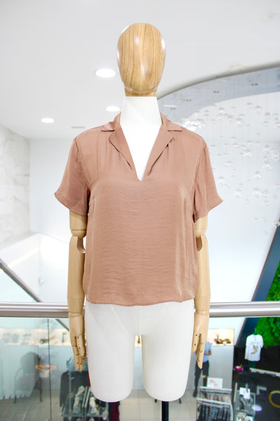 Blusa fluida café