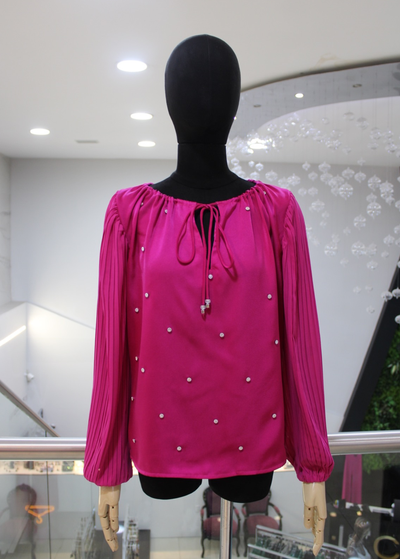 Blusa magenta pedrería 30/15%