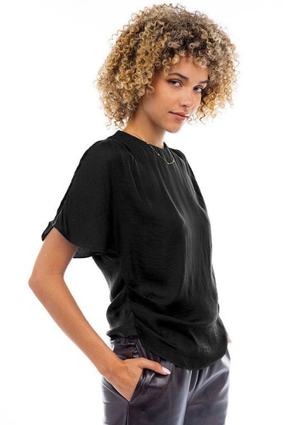 Blusa negra