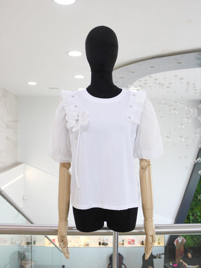 Blusa blanca flor